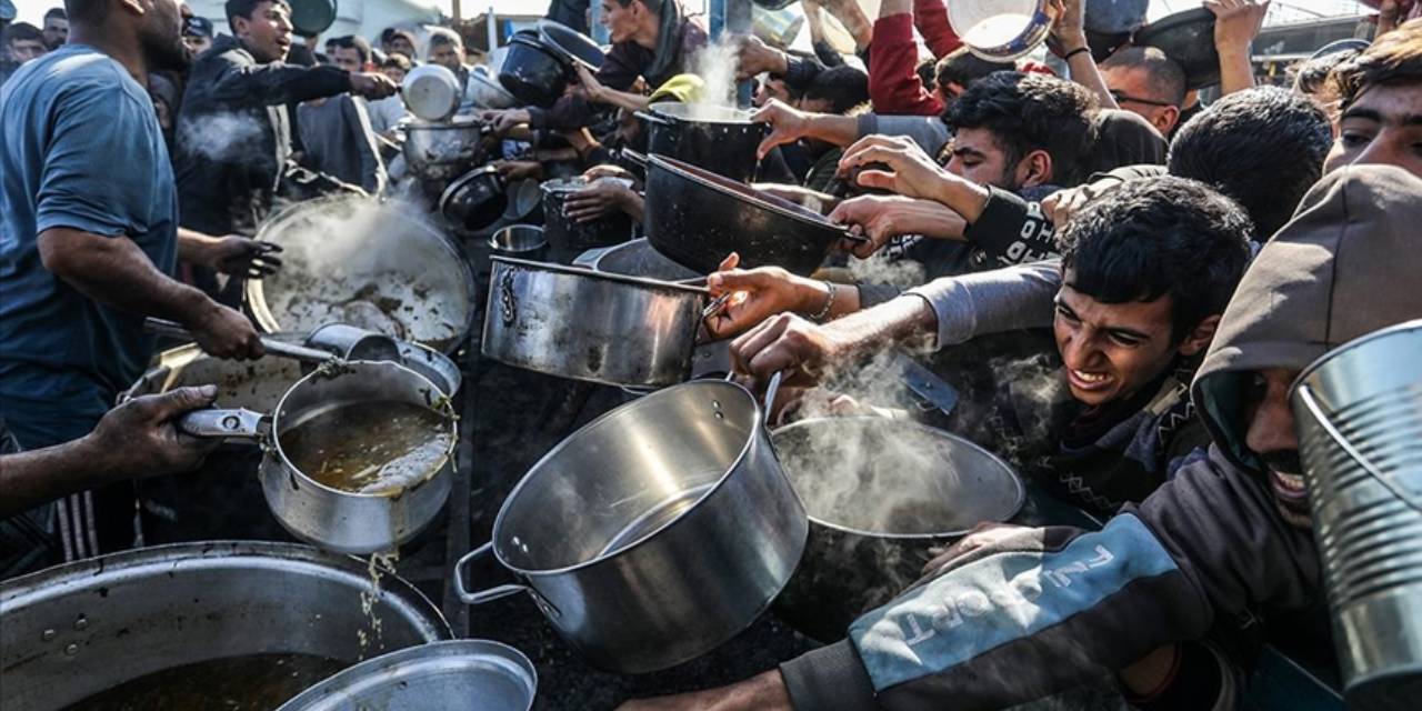 gazzede 5 cocuktan biri aclikla mucadele ediyor mRTCKUHA