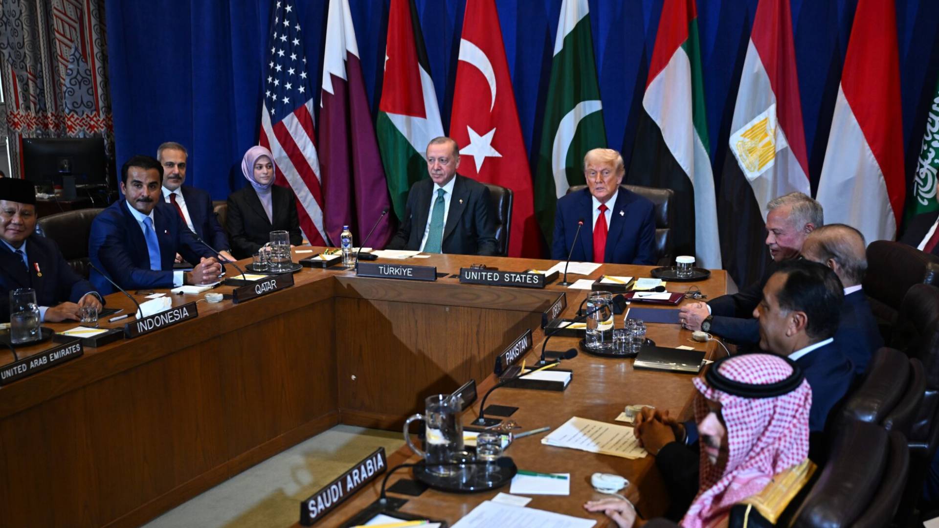 murat yetkin trumpin erdogani toplantida yanina bas koseye oturtmasinin anlami k5nLGnXT