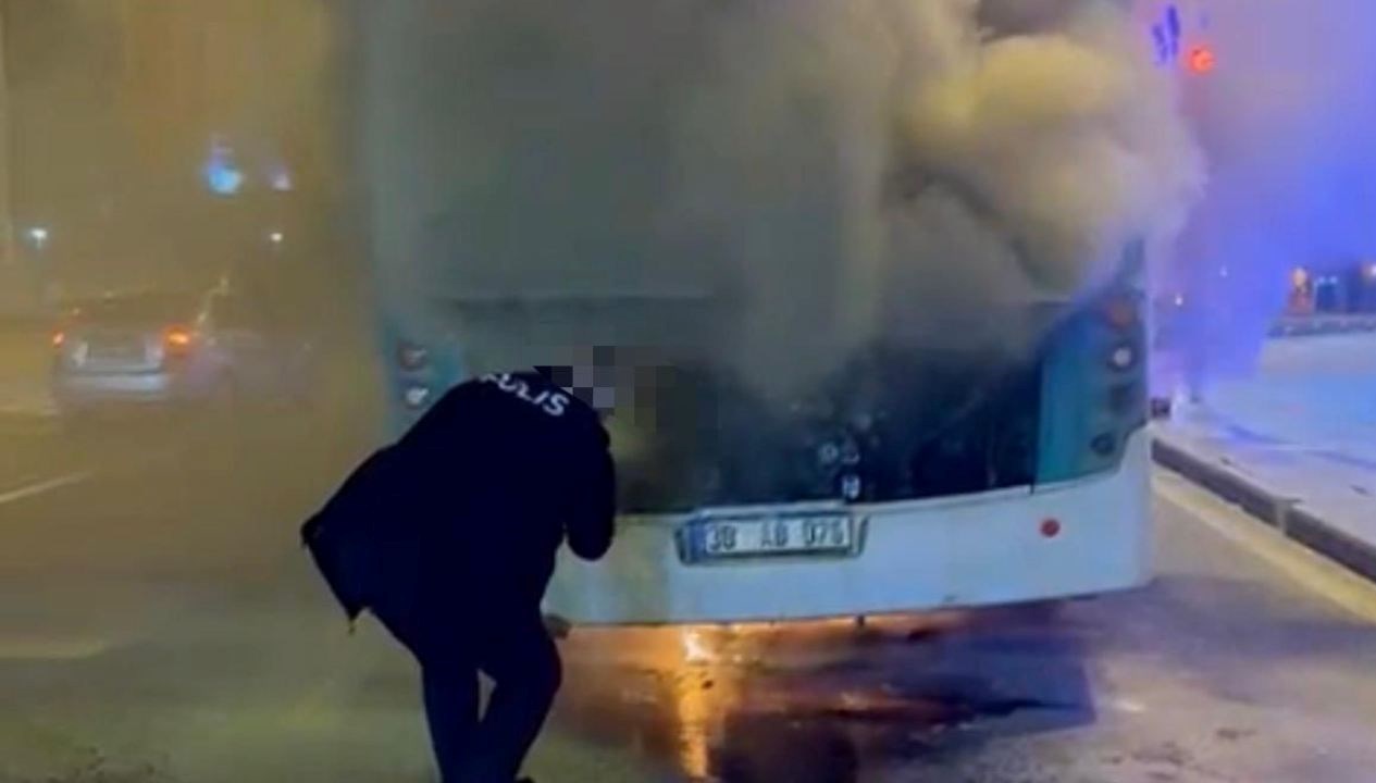 otobus yanginina polis mudahalesi AnTBFpmV