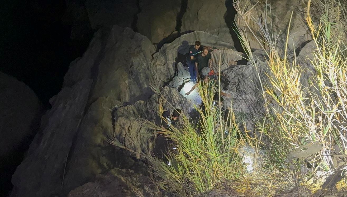 balik tutmak isterken mahsur kaldilar dnpXQj93.jpg