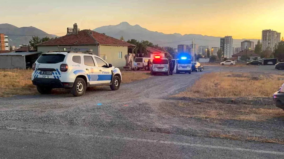 kayseride baba ve ogul tufekle yaralandi 9kbZz6B5