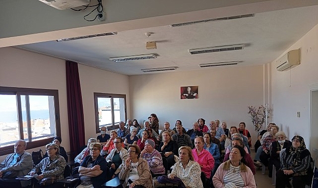 konakin ileri yas merkezinde seminerler devam ediyor bWyR4GQK.jpg