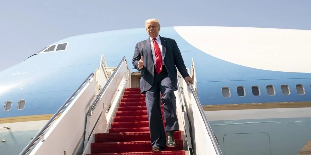 son dakika trump israilde LFJY3kaC.jpg