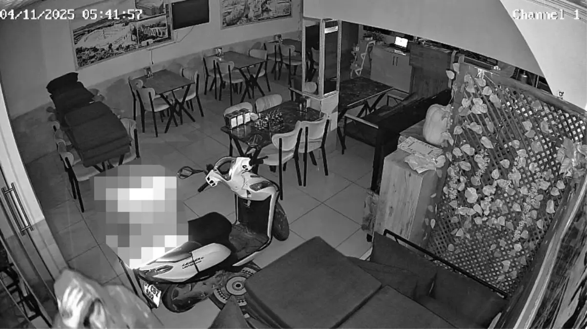 serikte restoran hirsizligi motosiklet ve para calindi 2Z1R4fUn.jpg