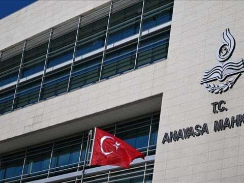 Cumhurbaşkanı Erdoğan AYM’ye yeni üye seçti