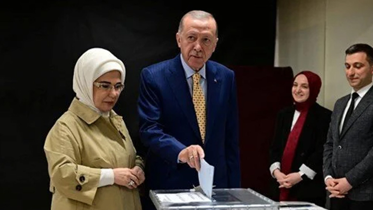 Erdoğan’ın son seçim planı kulislerden sızdı: İktidarın esas gündemi NATO bitince geri geldi Erdoganin son secim plani kulislerden sizdi iktidarin esas gundemi nato bitince geri geldi eILlTYJL